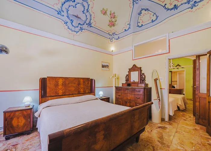 Silent Bay Historical By Interhome