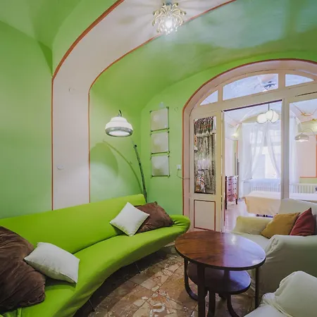 Silent Bay Historical By Interhome Appartement *