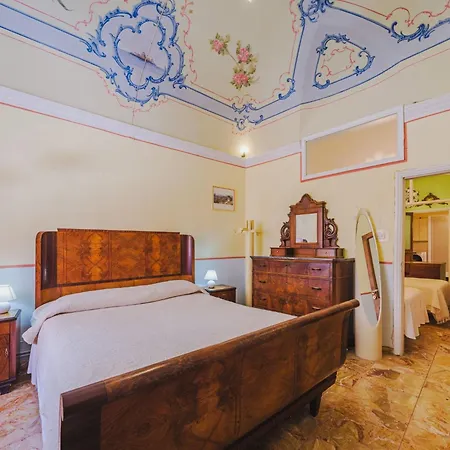 Silent Bay Historical By Interhome