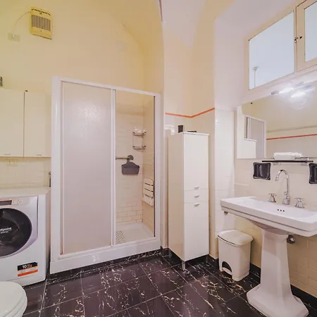 Silent Bay Historical By Interhome Appartement *